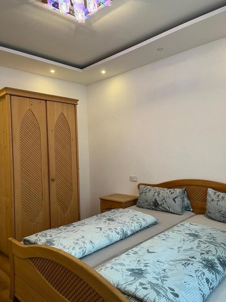 Trang Hotel Раштатт Экстерьер фото
